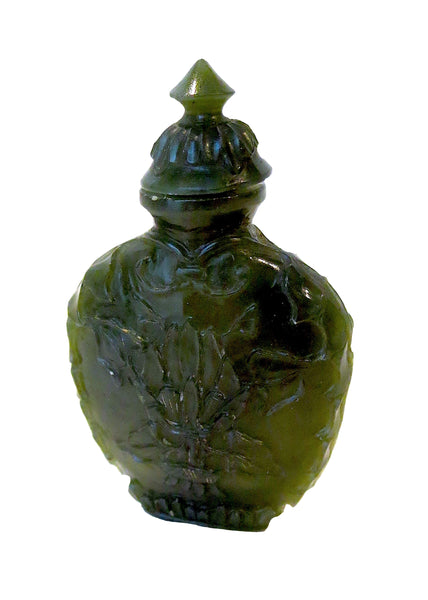 Spinach Green Mughal Style Snuff Bottle